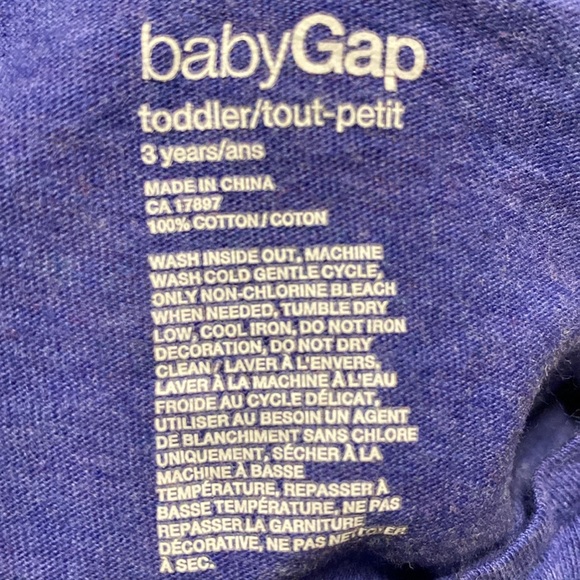 Girl’s Size 3 GAP T-shirt Bundle of 2: 1 Blue/White Eyelet Sleeves & Pale Green - Picture 5 of 8